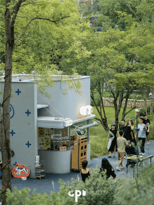 社交交易氛围：朋友圈动态与交易社群的互动交流之道